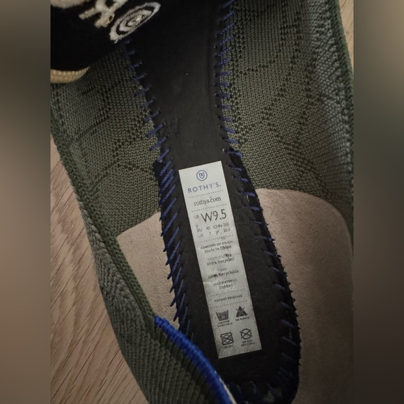 Rothy's Safari Points - Picture 9 of 10